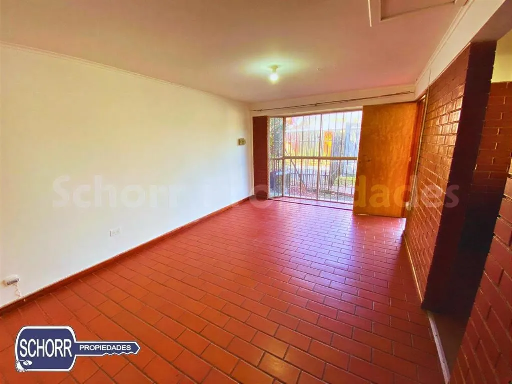 Imagen 1 de 14 de Casa En Arriendo De 2 Dorm. En Talca