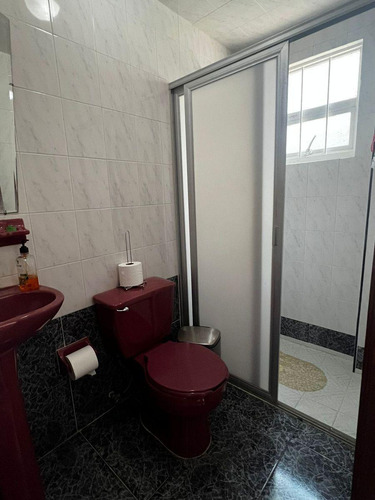 Venta De Casa En Santa Ana Tlapaltitlán Toluca A Dos Cuadras De Comonfort