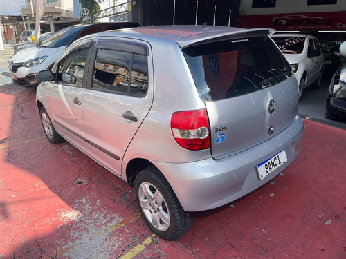 Volkswagen Fox 1.0 Vht Route Total Flex 5p