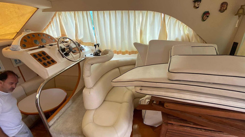 Imagen 14 de 15 de Crucero Génesis 387 Mercruiser Pata Bravo 3 Duo Web Marine
