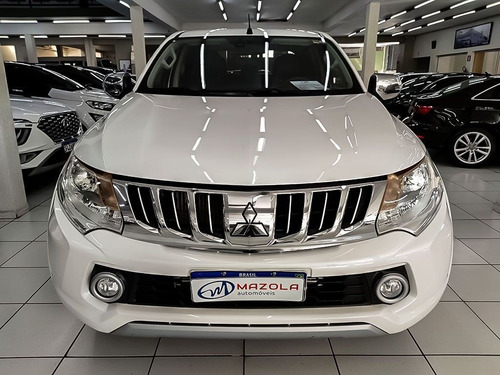 Imagem 3 de 17 de Mitsubishi L200 Triton 2.4 16v Turbo Sport Hpe Cd 4x4