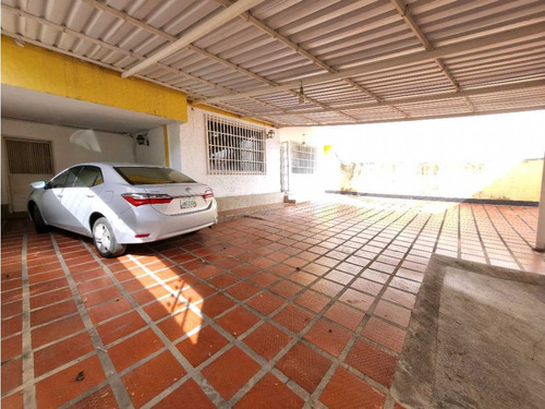 Casa En Venta Urb. El Castaño Maracay Edo. Aragua