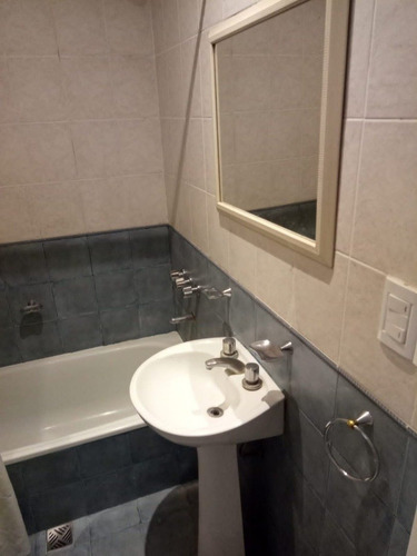 Imagen 11 de 12 de Venta Chalet En Ph 3 Amb, Con Cochera Zona Norte!! Nuevo Valor De Venta