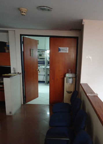 Se Vende Local 160 Metros A Pie De Calle Sabana Grande El Recreo Estacionamiento L5m