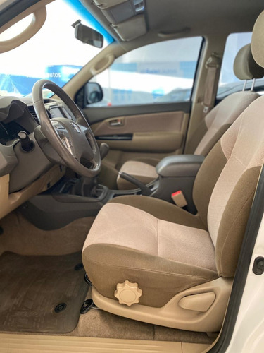 Toyota Hilux Sw4 4x4 Srv 2013
