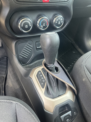 Jeep Renegade 1.8 Sport