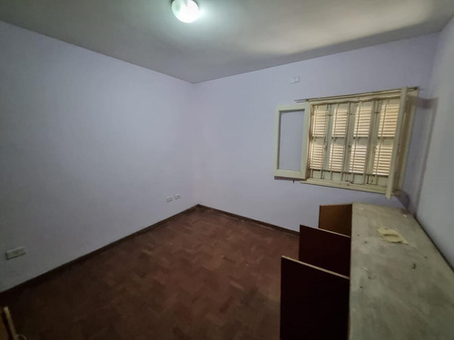 Imagen 2 de 21 de Ph En Venta - 2 Dormitorios 1 Baño - 157mts2 - La Plata