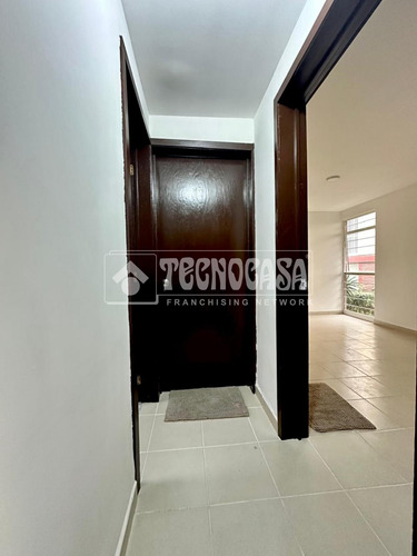 Venta Departamentos Altillo Universidad T-df0127-0188
