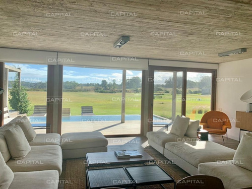 Casa En Venta Laguna Estates Barrio Privado En Manantiales Punta Del Este-ref:29009
