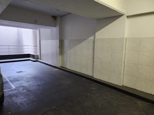 Cochera Fija Y Auto Mediano En Palermo Venta O Alquiler, Edificio Nuevo, Seguridad!