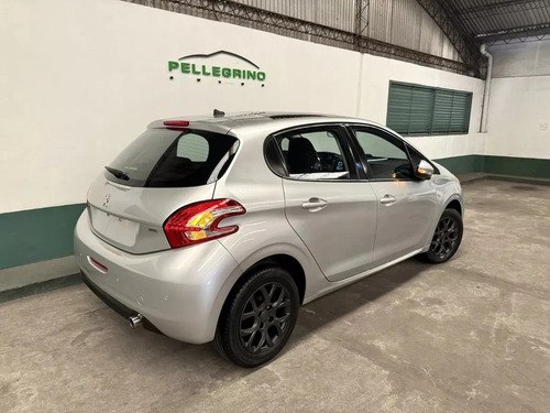 Peugeot 208 1.6 Allure Nav Tiptronic