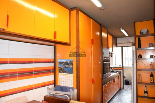 Apartamento En Peninsula, 3 Dormitorios *- Ref: 4768