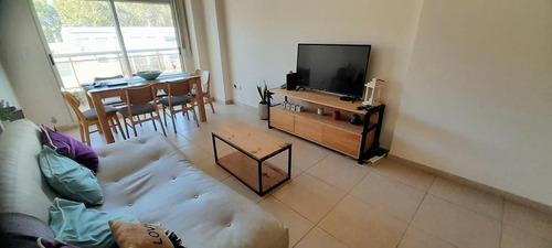 Imagen 3 de 30 de Impecable Y Espacioso Departamento De 3 Amb Con 2 Baños, Balcón Aterrazado Y Cochera Cubierta!!