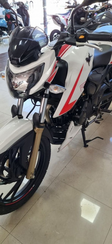 Imagen 4 de 15 de Tvs Rtr 200