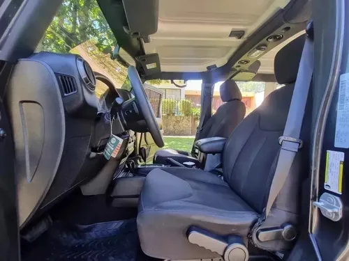 Jeep Wrangler Unlimited 3.6 Sport Unlimited