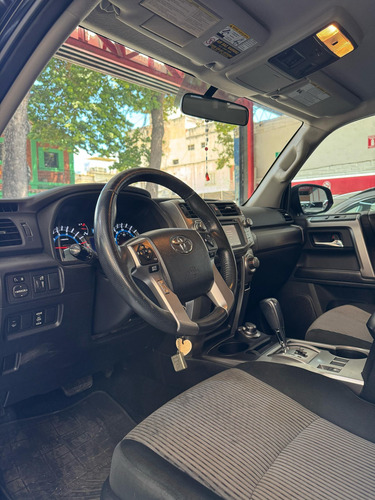 Toyota 4runner Sr5 2016 4x4
