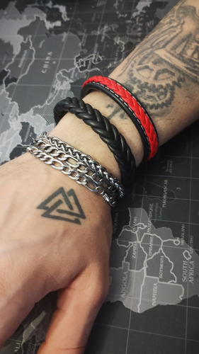 Pulsera Hombre Cuero Rojo C/cierre Desliz 21cm Rojo 1 Cm 21 Cm