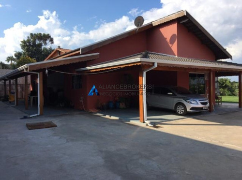 Linda Chácara Com 2.800 M² À Venda Na Estância Figueira Branca, 3 Dormitórios, 1 Suíte, Sala 2 Ambientes, 2 Banheiros, 4 Vagas De Garagem. - Ch00155 - 33960476