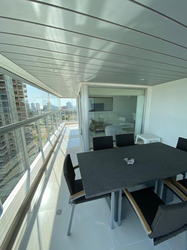 Imagen 15 de 18 de Apartamento En Venta De 2 Dormitorios En Playa Mansa (ref: Lij-5101)