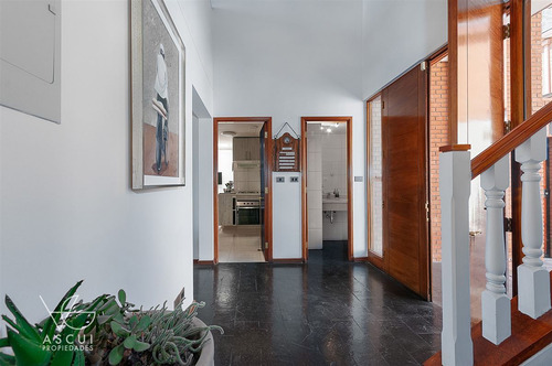 Casa Sn Carlos De Apoquindo,condominio 5 Dorm, 4 Baños, Serv