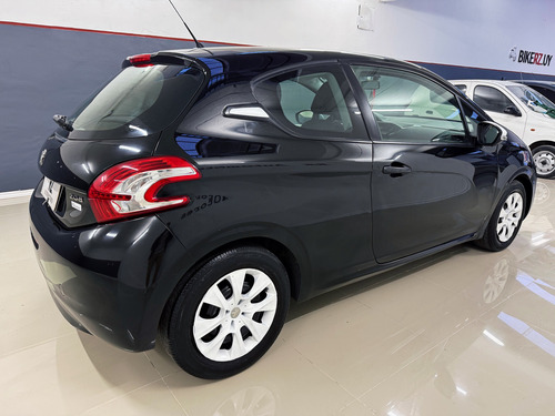 Peugeot 208 1.2