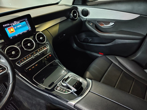 Mercedes-Benz Classe C 1.6 Avantgarde Turbo Flex 4p