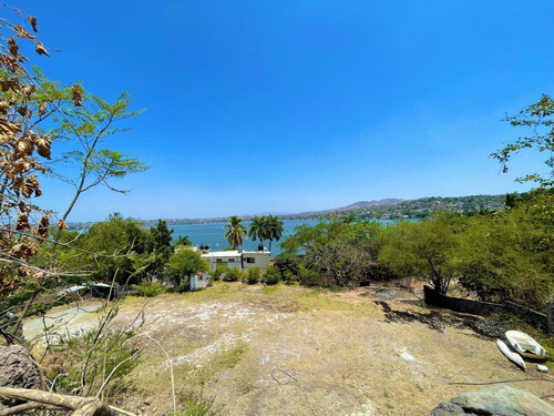 Terreno En Tequesquitengo Con Vista Al Lago