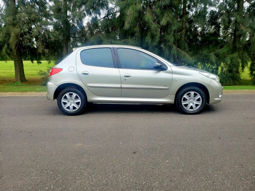 Peugeot 207 2013 1.4 Allure Hdi 70cv
