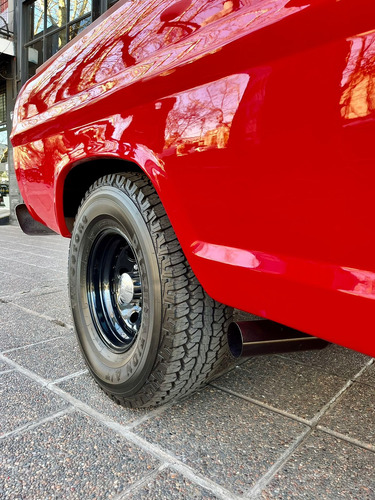 Ford F-100 Naftera