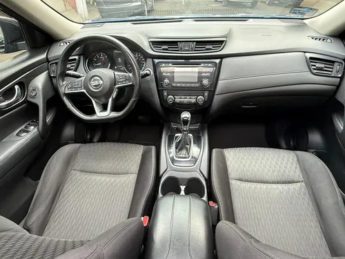 Nissan X-Trail 2.5 Advance 2 Row Cvt