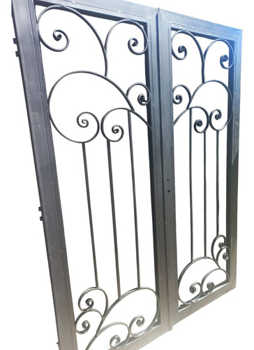 Puerta Forjada Estilo Antiguo Negro