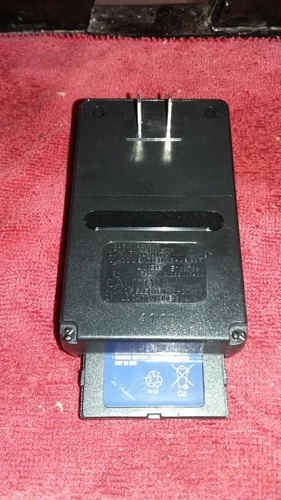 Imagen 2 de 6 de Pila Y Cargador Para Carros A Control Remoto De 6 Voltios