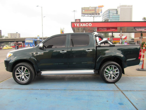 Toyota Hilux 3000cc 4x4 Mt Aa
