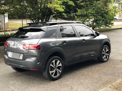 Citroën C4 Cactus 1.6 Shine Turbo Aut