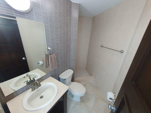 Imagen 5 de 14 de Se Vende Apartamento En Costa Del Este.