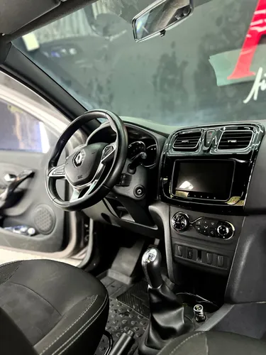 Renault Logan 1.6 Zen