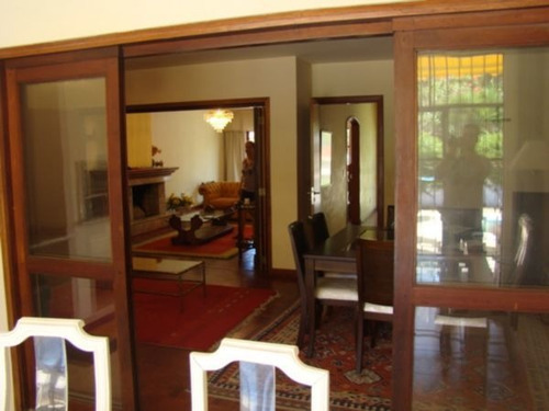 Casa Em Ipanema Com 4 Dormitórios - Mi11990