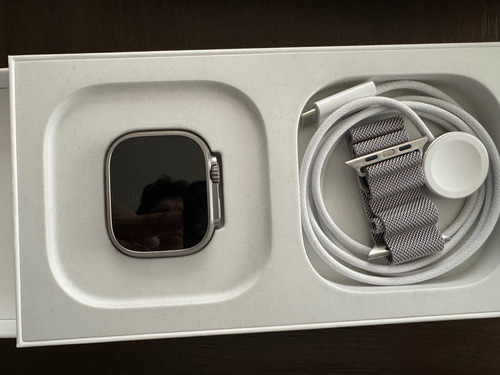 Apple Watch Ultra 2 + 2 Correas Blanco Oceanic Azul Titanio (Usado)