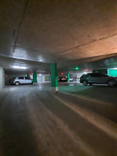 Imagen 5 de 10 de Cochera En Venta - Rosario