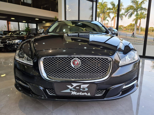 Imagem 2 de 13 de Jaguar Xj 3.0 Portfolio Supercharged V6 24v Gasolina 4p
