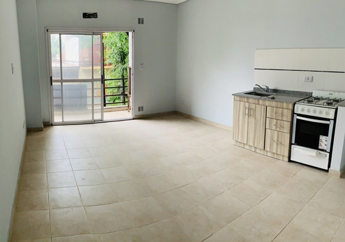 Imagen 4 de 5 de Departamento Monoambiente En Banfield
