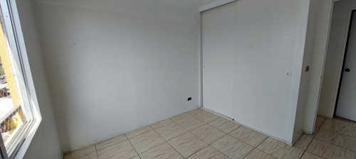 Vendo Departamento Con 2 Dormitorios, En La Cisterna