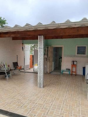 Imagem 5 de 14 de Casa Á 100 Metros Do Mar Com Suíte E Edícula Em Itanhaém Sp