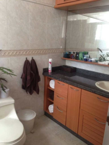 Venta De Apartamento En La Urbina, Parte Alta