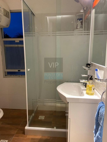 Imagen 13 de 19 de Vendo Hermoso Apto 1 Dorm Con Parrillero Propio - Punta Del Este Peninsula