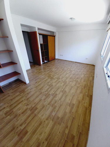 Imagen 9 de 12 de Departamento De 1 Dormitorio C/ Placard. Divisible