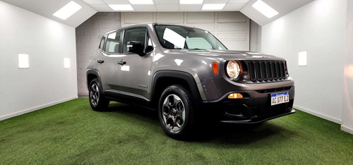 Imagen 4 de 5 de Jeep Renegade 1.8 4x2 Sport 2018