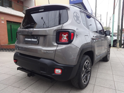 Jeep Renegade 4x4 Trailhawk 2.0 At { Excelente Estado }