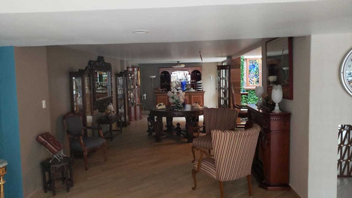 Imagen 3 de 14 de Echegaray Venta Espectacular Casa Remodelada Con Uso Suelo!!