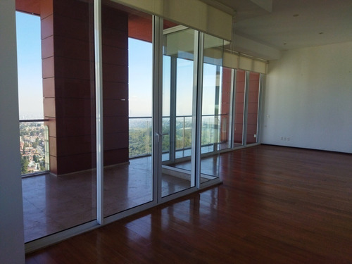 Imagen 1 de 30 de Penthouse En Renta Av De Los Poetas $59,000